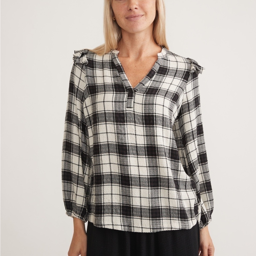Marine Layer Jamie Ruffle Sleeve Top in Black/White Plaid Size Medium - Picture 3 of 12